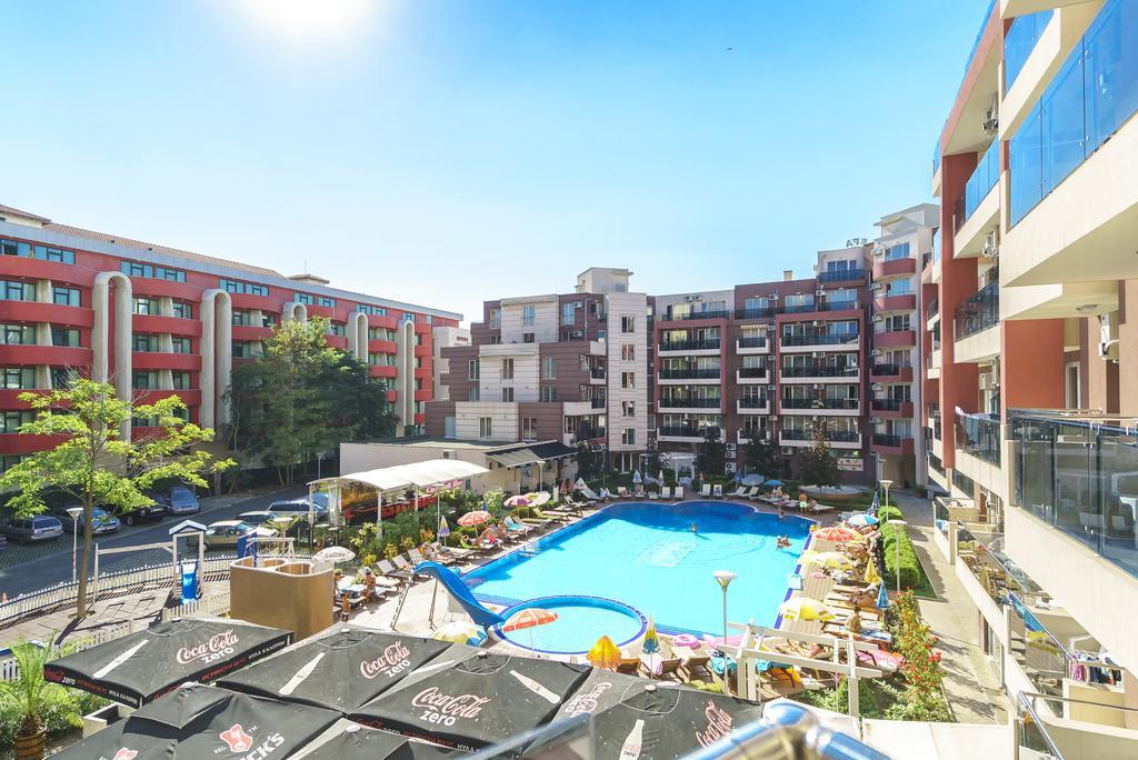 Admiral Plaza Hotel Slăntjev Brjag Exteriör bild