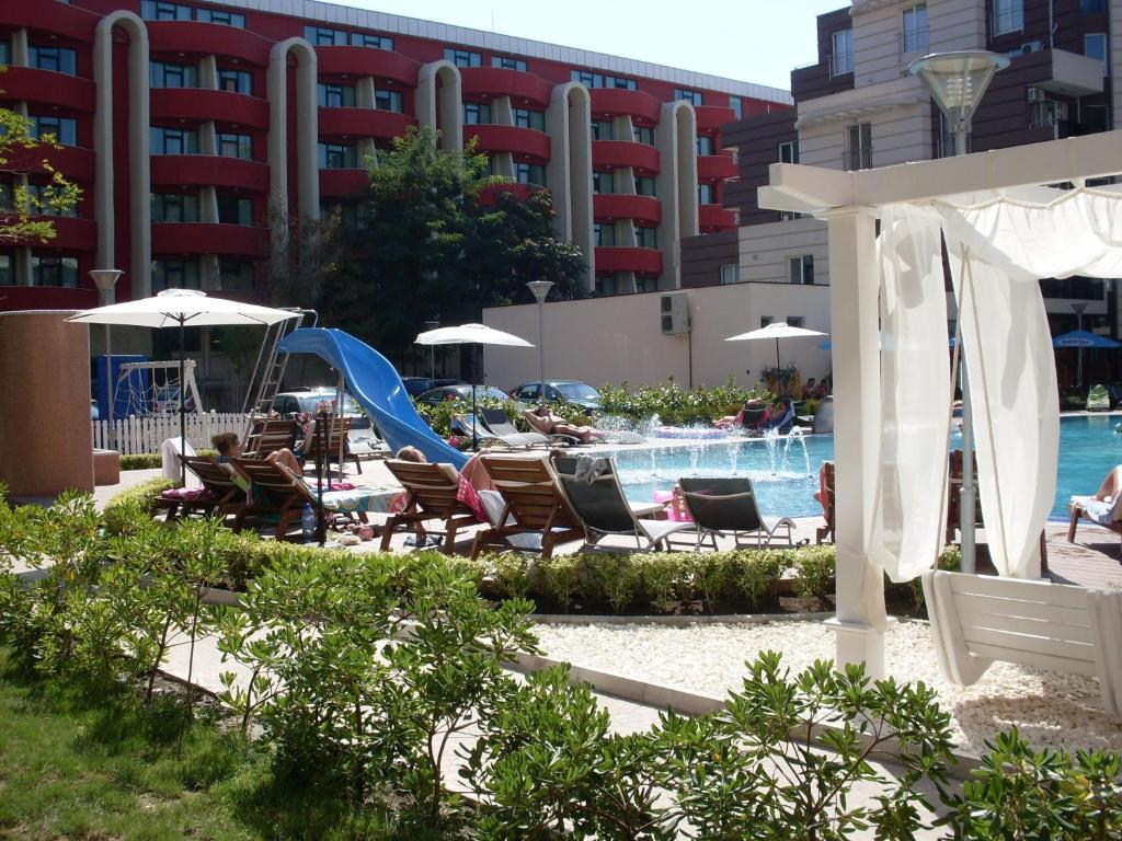 Admiral Plaza Hotel Slăntjev Brjag Exteriör bild